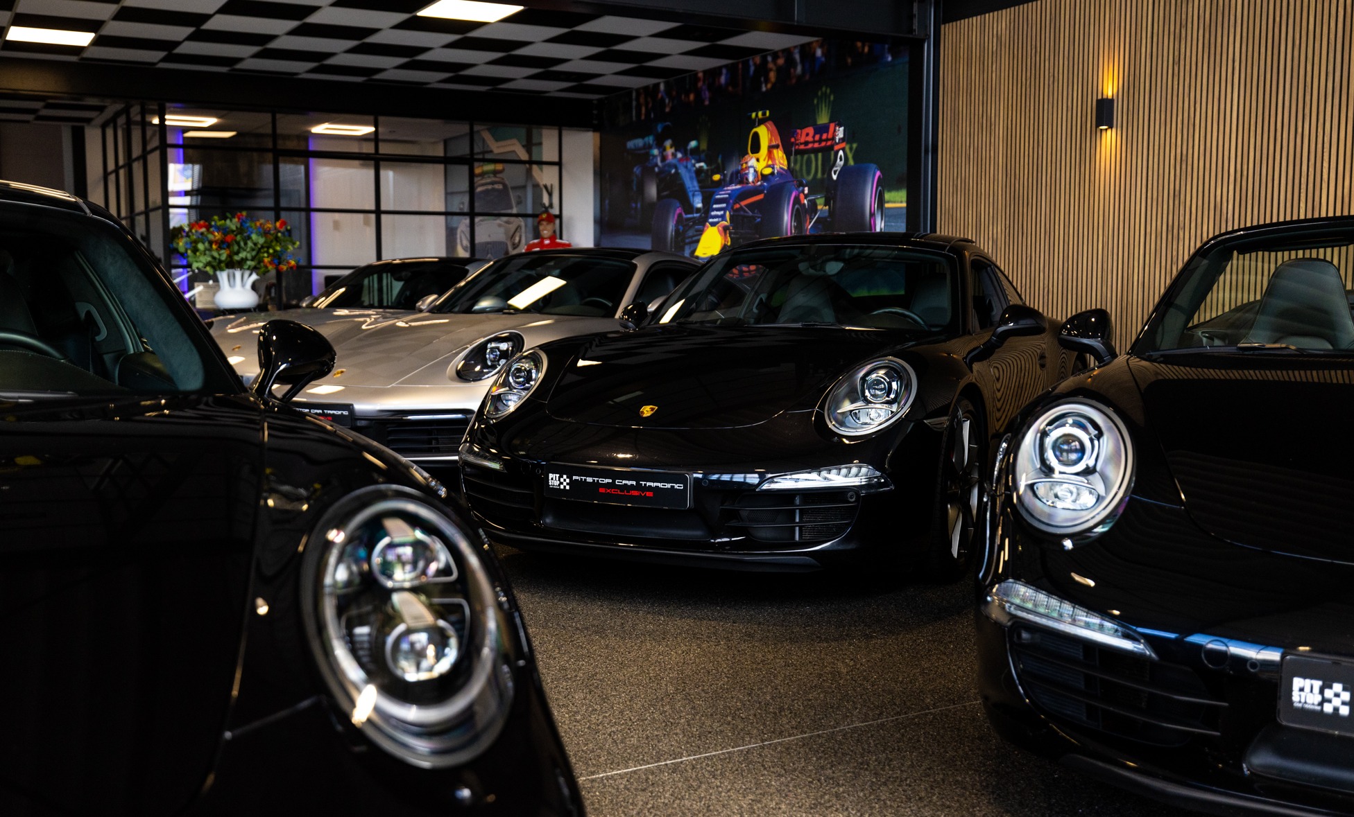 Common Image dinesten_images_1751895409.jpg Porsche verzekeringen | Pitstop Car Trading
