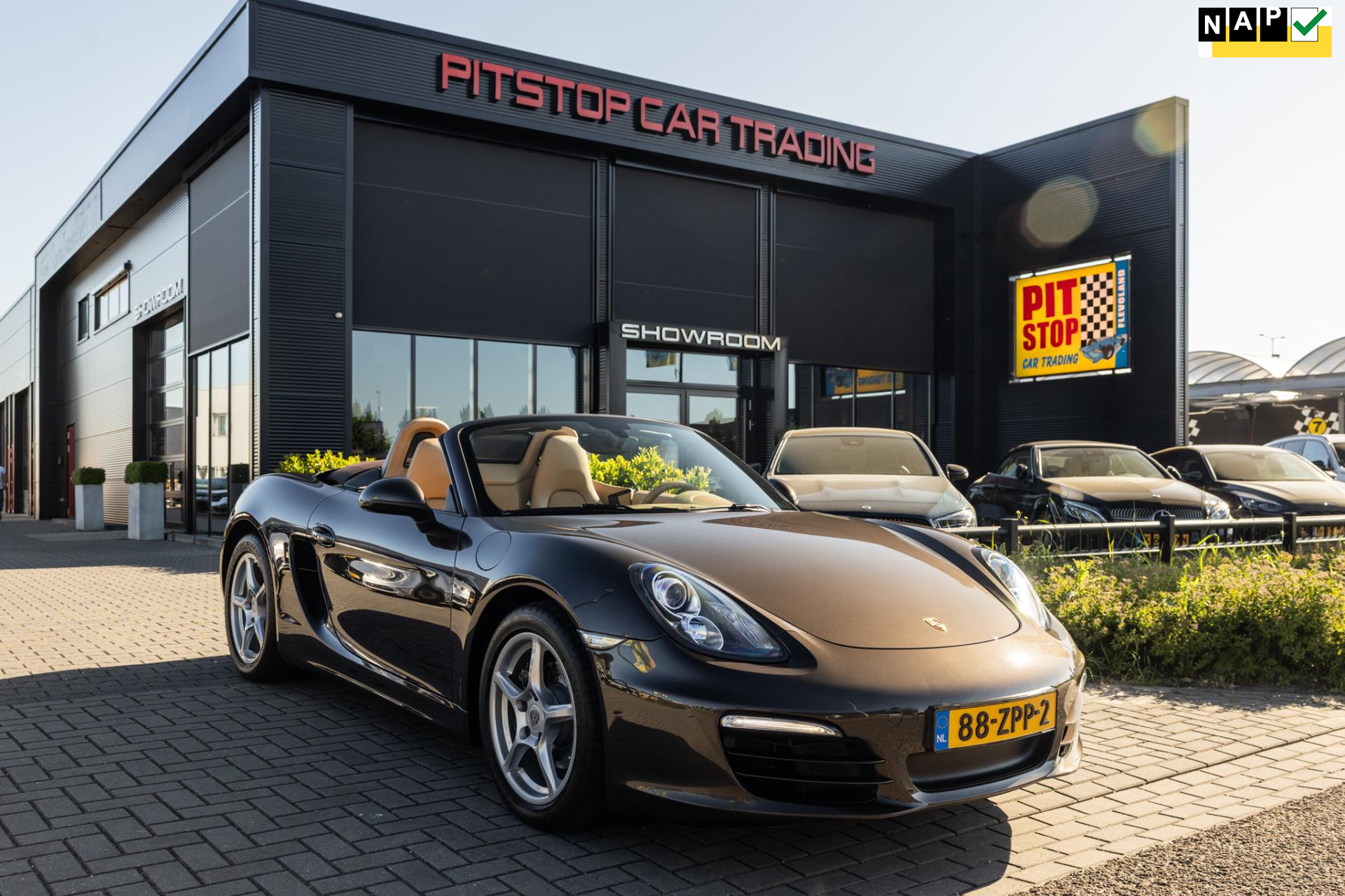 Porsche Boxster 2.7 PDK, 6-Cilinder, Nederlands geleverd, Carplay! 44985124-0.jpg | Pitstop Car Trading