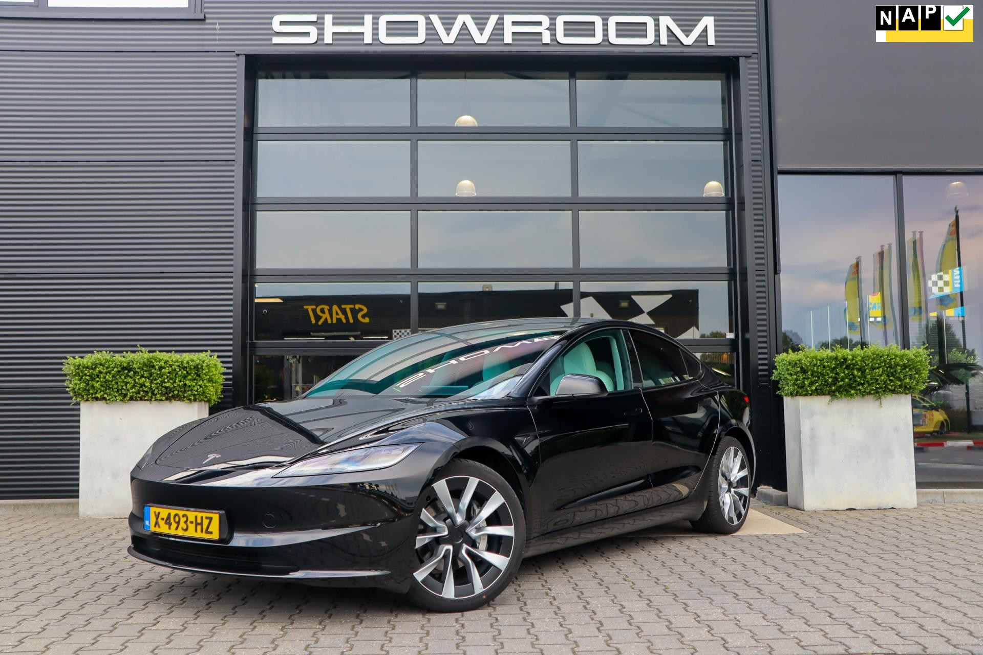 Tesla Model 3 Long Range AWD 78 kWh, 498pk, Nieuw model, FSD4.0, Top! 47282823-0.jpg | Pitstop Car Trading