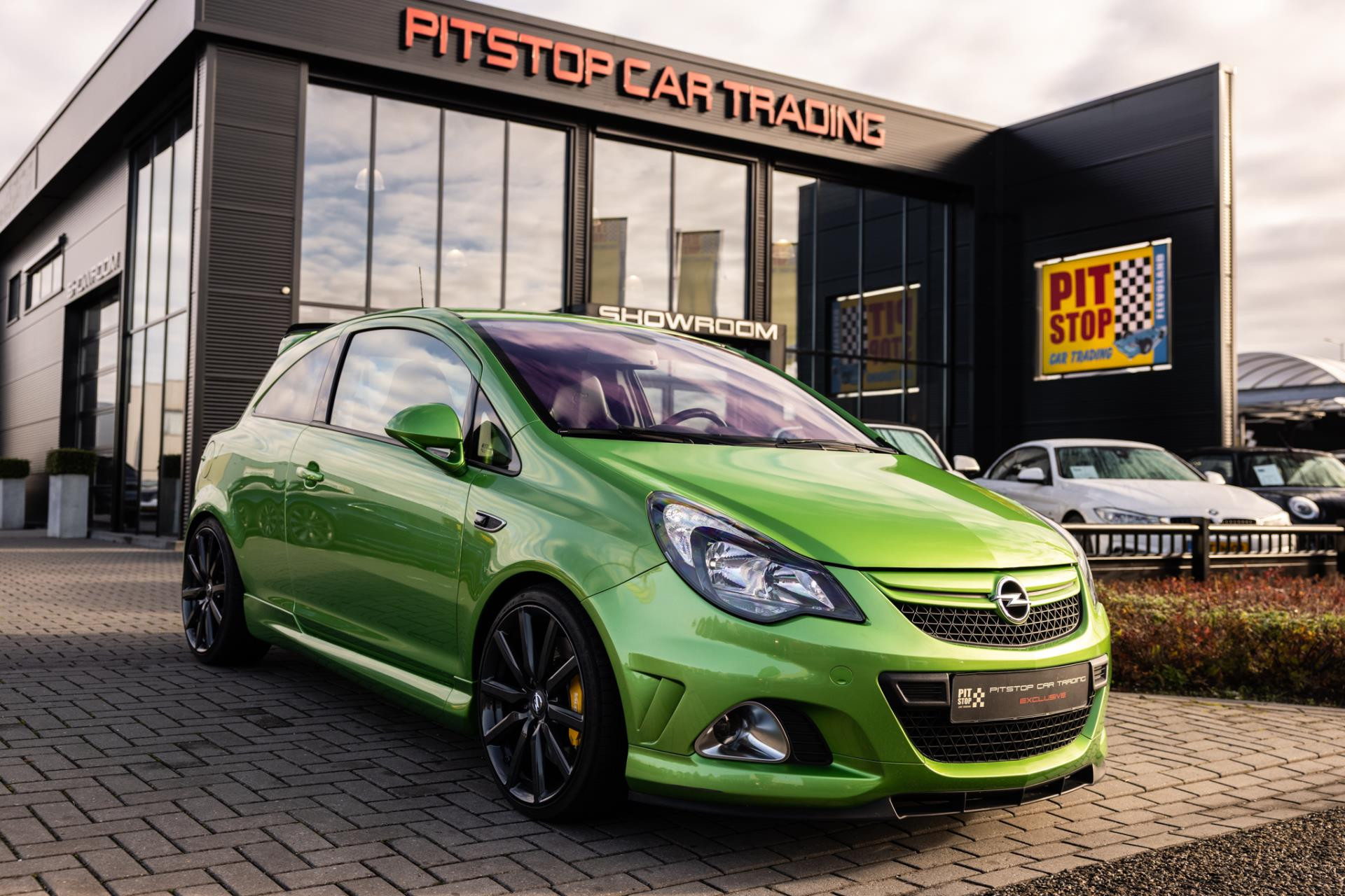 Opel Corsa 1.6-16V Turbo OPC Nürnburgring Edition, 211 PK, Nieuwstaat, Volleder! 48303671-0.jpg | Pitstop Car Trading