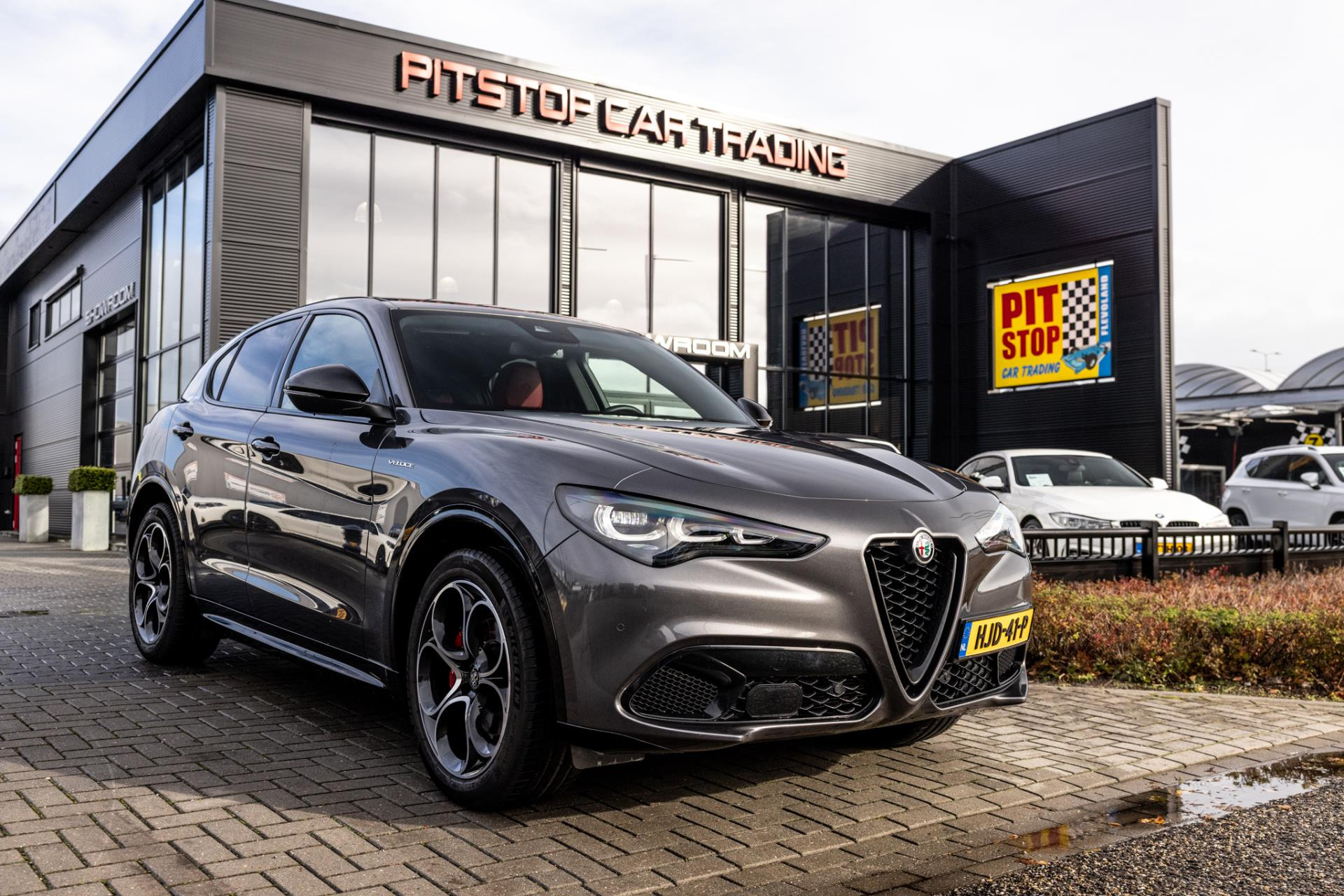 Alfa Romeo Stelvio 2.0 T GME AWD Veloce, 280 PK, ACC, Nieuwstaat! 48832005-0.jpg | Pitstop Car Trading