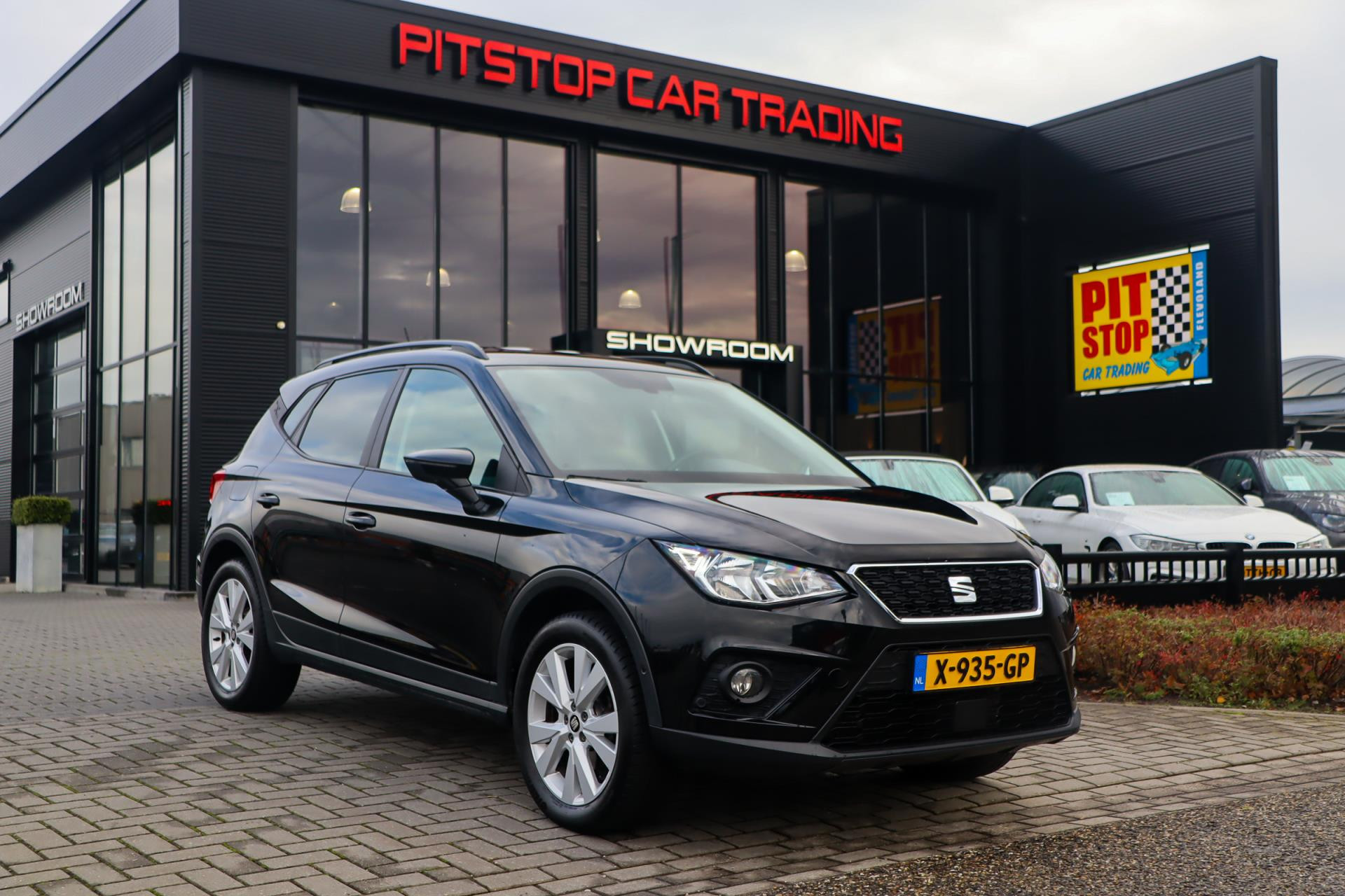 SEAT Arona 1.0 TSI Style, 116PK, Apple Carplay, Camera, Comfortstoelen! 48974376-0.jpg | Pitstop Car Trading