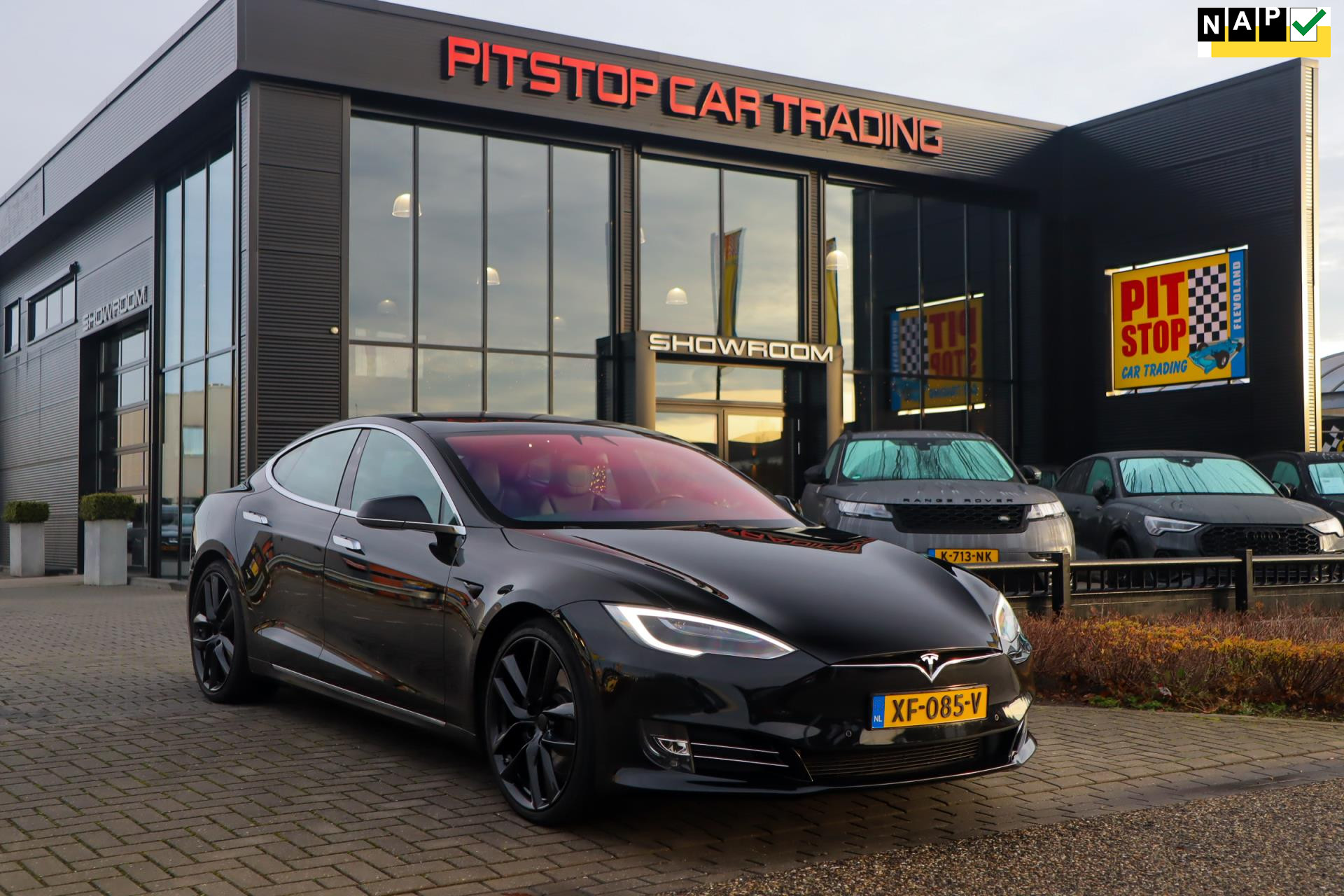 Tesla Model S 100D, AWD, Black on black, Autopilot, garantie 2026 49686389-0.jpg | Pitstop Car Trading