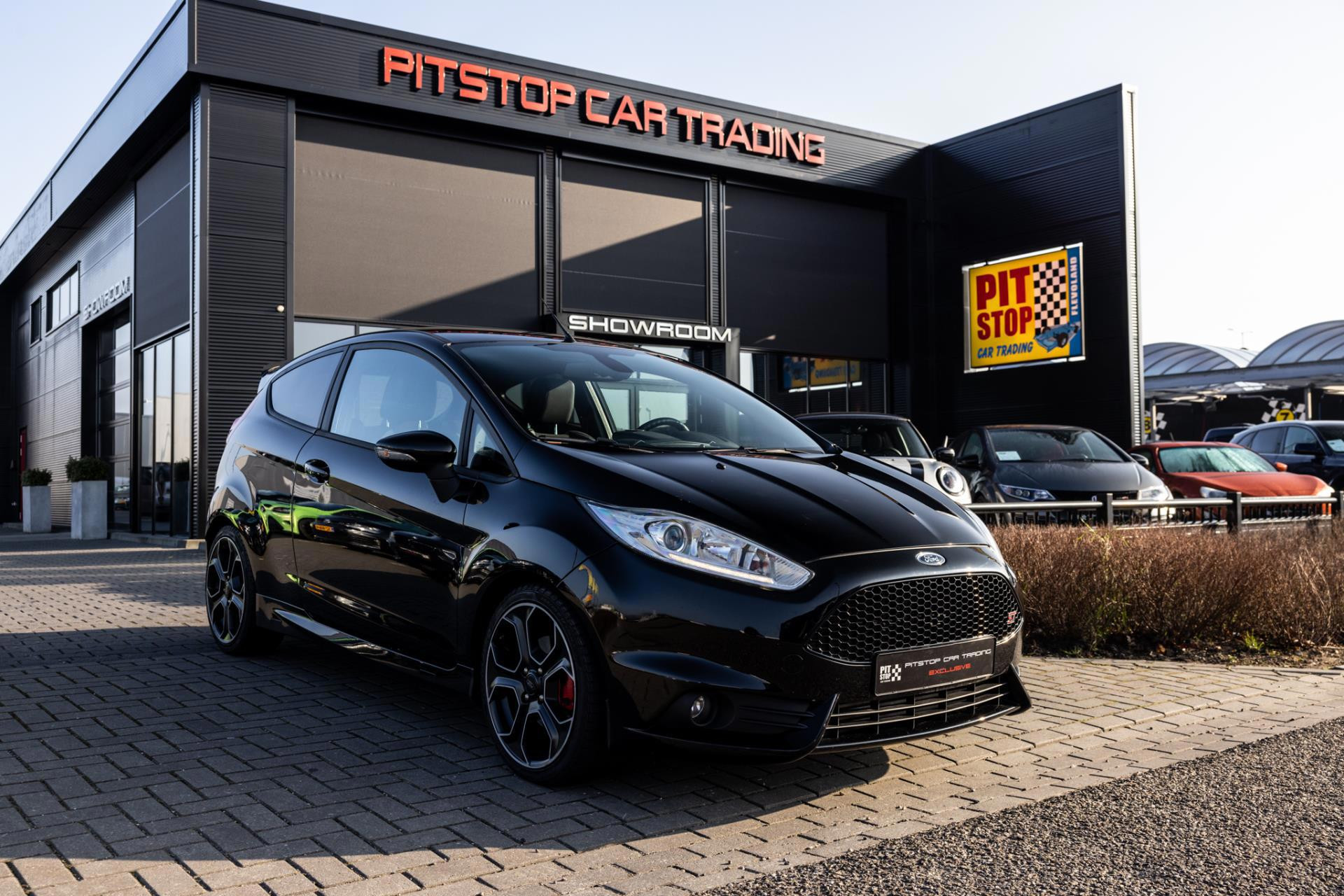 Ford Fiesta 1.6 ST200, 200PK, Camera, Cruise, Ford dealer onderhouden! 50510738-0.jpg | Pitstop Car Trading
