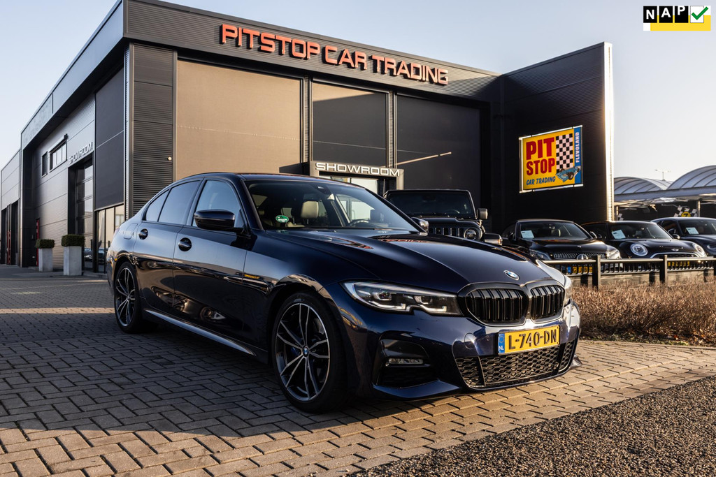 BMW 3 Serie 318i M-Sport, Tanzanite, Sfeerverlichting, 19 inch, Carplay! 51054016-0.jpg | Pitstop Car Trading
