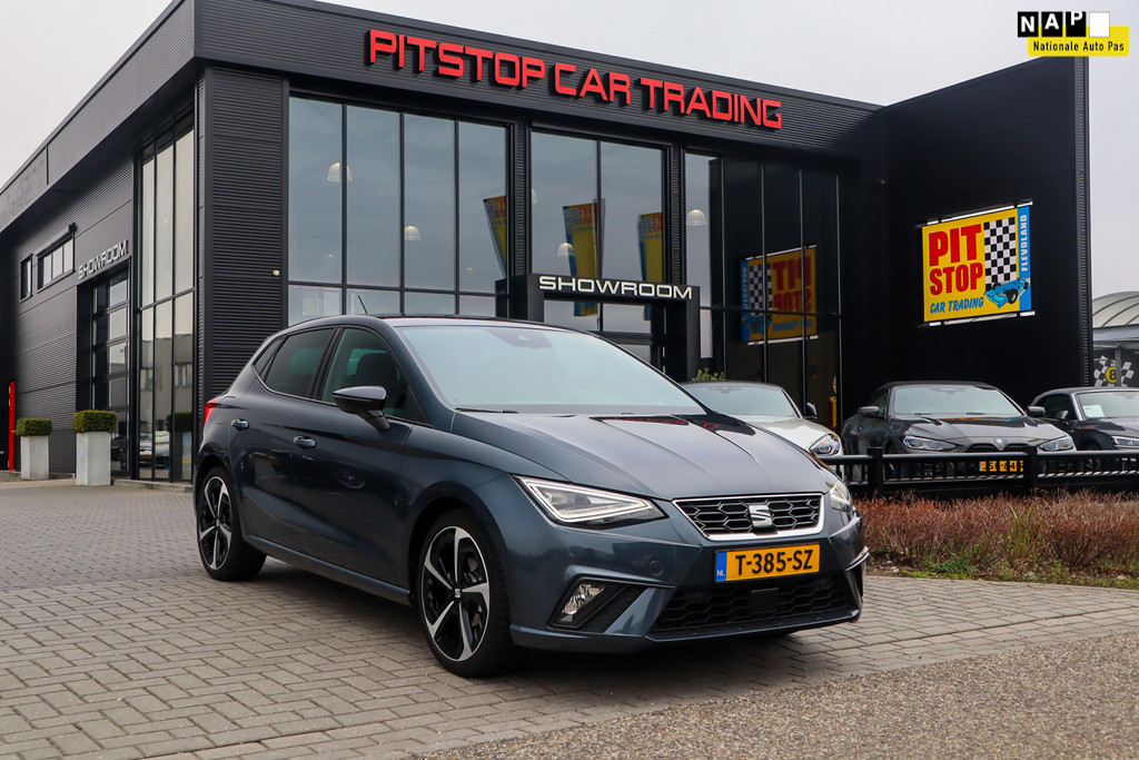 SEAT Ibiza 1.0 FR, NL Auto, Camera, Stoelverwarming, Nieuwstaat auto! 52236975-0.jpg | Pitstop Car Trading