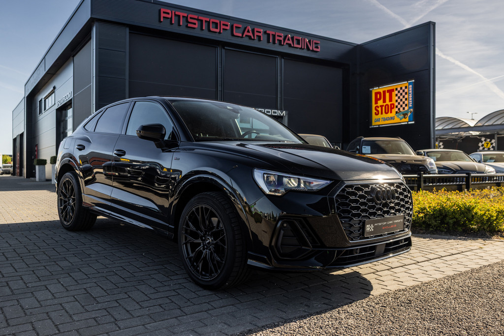 Audi Q3 Sportback 45 TFSI e S Edition, Elektrische Trekhaak, CarPlay, SONOS, Stoelverwarming, Leder, Virtual Dash. 53062540-0.jpg | Pitstop Car Trading
