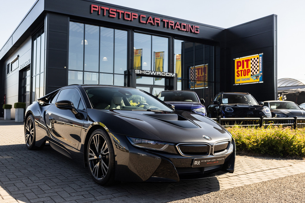 BMW i8 1.5 First Edition, *NL Auto* Sportremmen, Hi-Fi-, Shadow-Line, Nieuwstaat! 53667761-0.jpg | Pitstop Car Trading