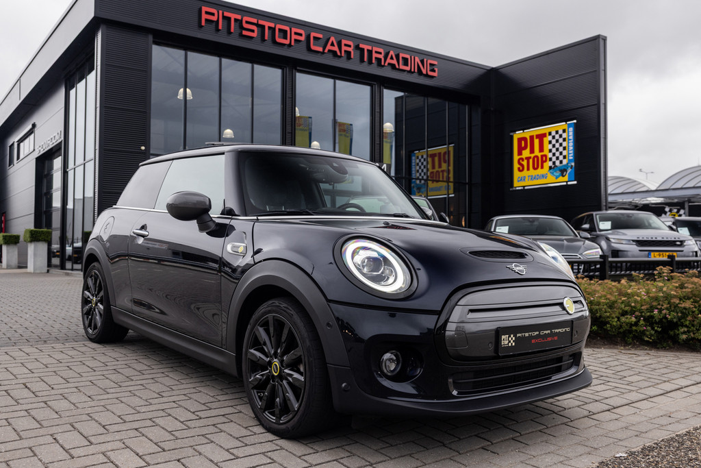 MINI Electric Yours 33 kWh, Pano, H&K Audio, Vol Leder, Camera, Headup 54257587-0.jpg | Pitstop Car Trading