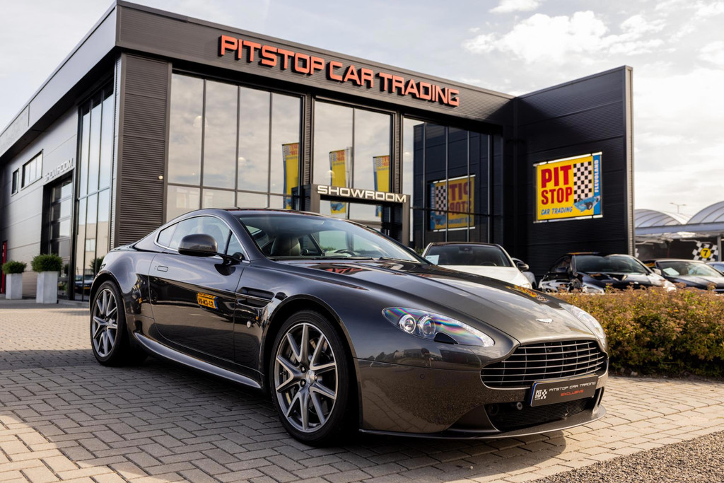 Aston Martin V8 Vantage 4.7 V8 Sportshift 426 PK, Kroymans Onderhouden, Topstaat! 54909517-0.jpg | Pitstop Car Trading