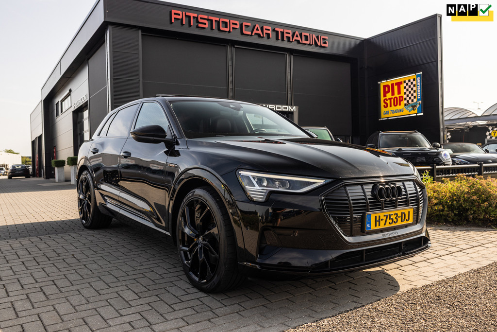 Audi e-tron E-tron 55 quattro advanced S 95 kWh, Black-Optic, Pano, ACC, NL Auto! 55617395-0.jpg | Pitstop Car Trading