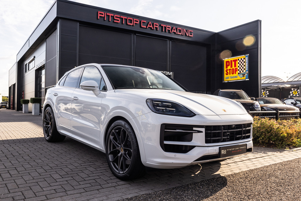 Porsche Cayenne Coupé 3.0 E-Hybrid, *Leichtbau pakket*, Bijrijdersdisplay, Full option! 55749802-0.jpg | Pitstop Car Trading