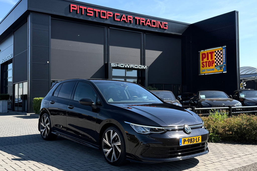 Volkswagen Golf 1.5 eTSI 3 x R-Line, HUD, Trekhaak, H&K, Stuurwiel Verwarming, Topstaat! 55950532-0.jpg | Pitstop Car Trading