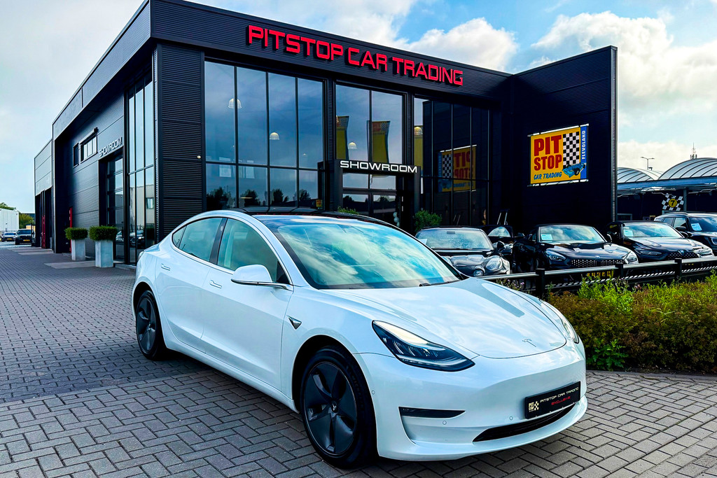 Tesla Model 3 Long Range AWD 75 kWh, NL AUTO! Pano, Leder, SOH 89%, 56081727-0.jpg | Pitstop Car Trading