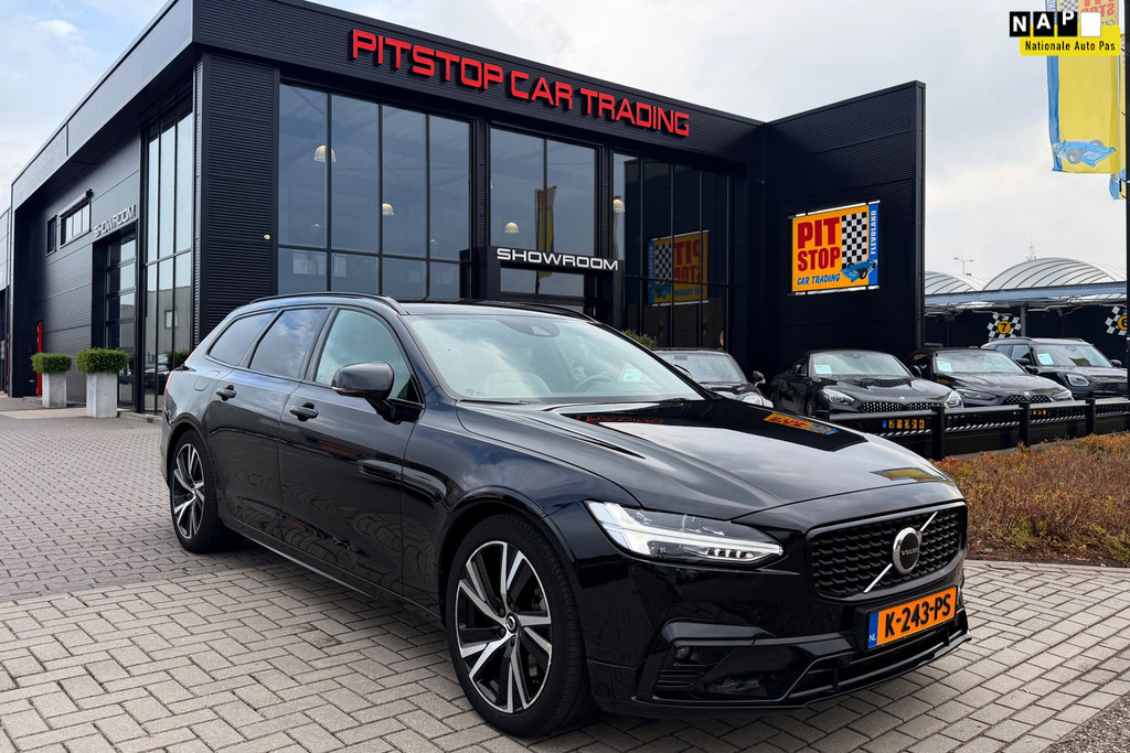 Volvo V90 B4 Ultimate Dark, ACC, Trekhaak, 1e eigenaar, Stuurverwarming! 56269116-0.jpg | Pitstop Car Trading
