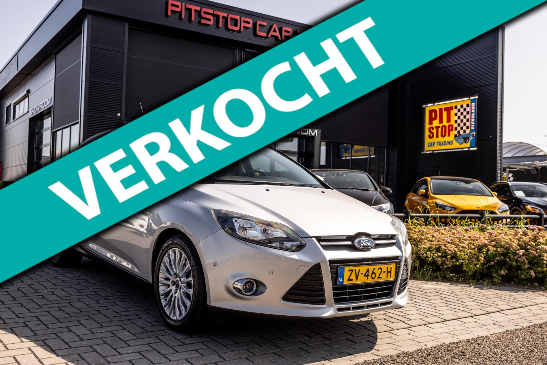 Ford Focus 1.6 EcoBoost Titanium, 150 PK, Trekhaak, Distributie vervangen! 46212006-0.jpg | Pitstop Car Trading