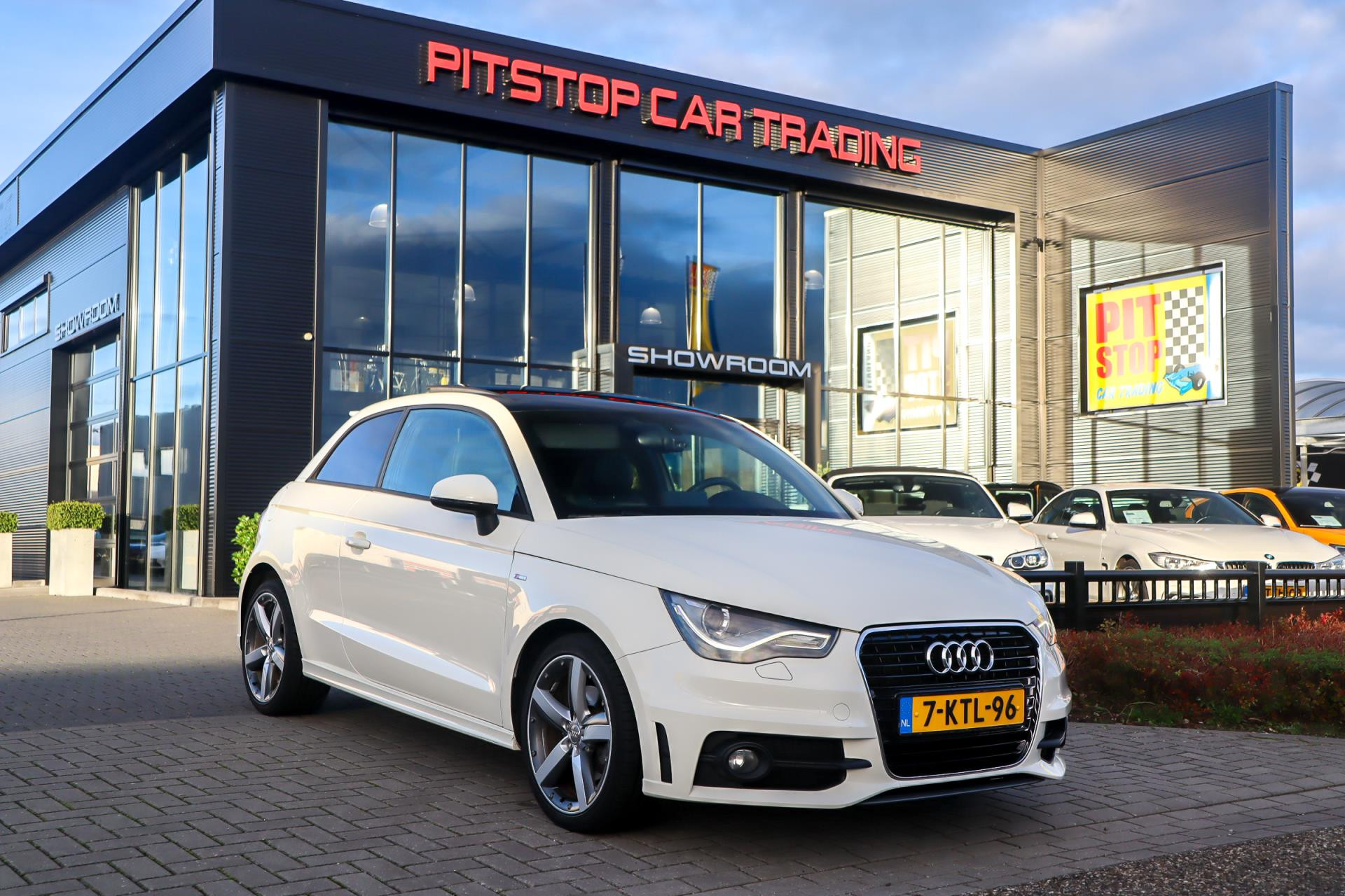 Audi A1 1.4 TFSI S-Line, 122PK, Pano, Automaat, 2e eigenaar!! 48509916-0.jpg | Pitstop Car Trading