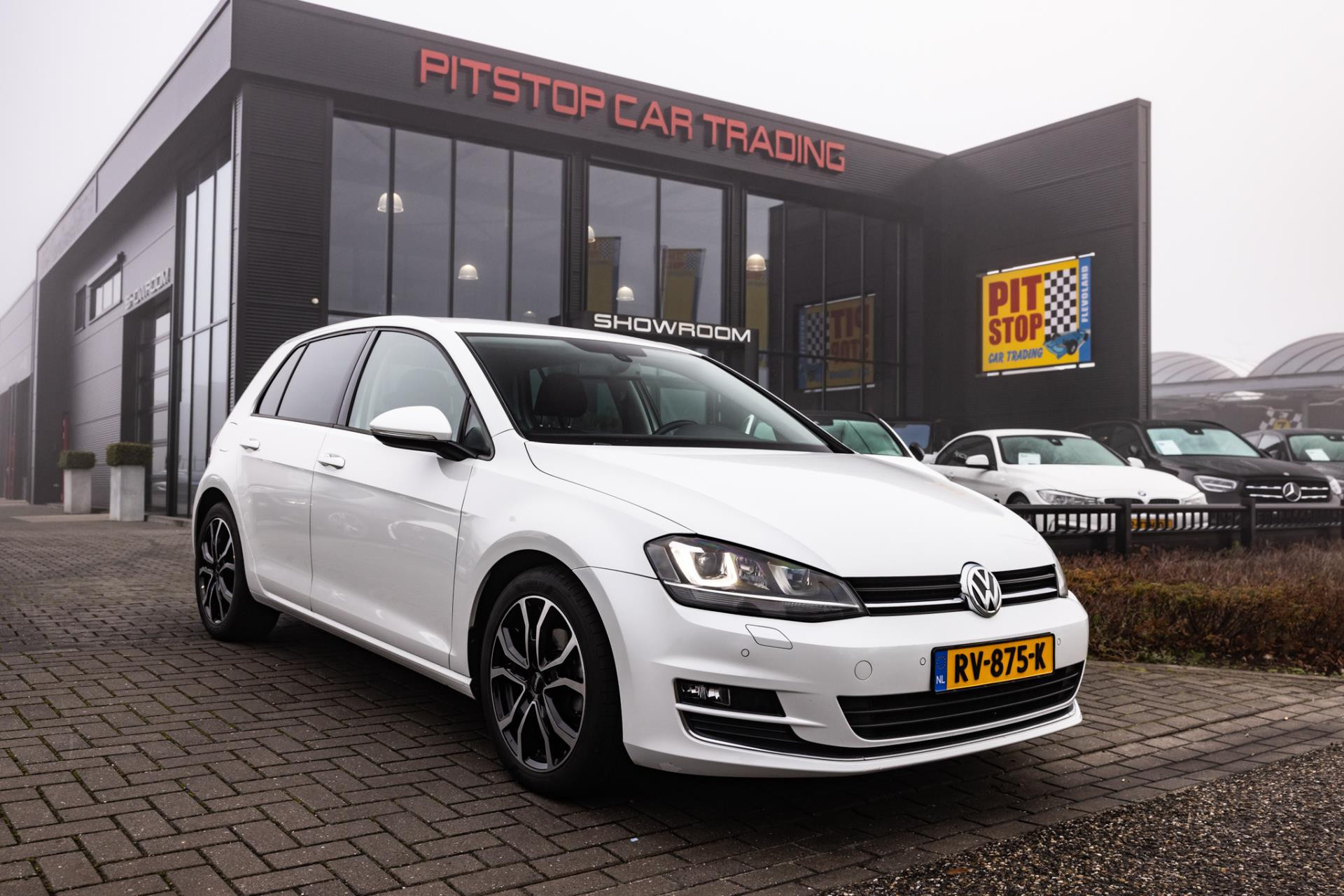 Volkswagen Golf 1.4 TSI Highline R, 122 PK, Distributie v.v., Keurig staat! 49572094-0.jpg | Pitstop Car Trading
