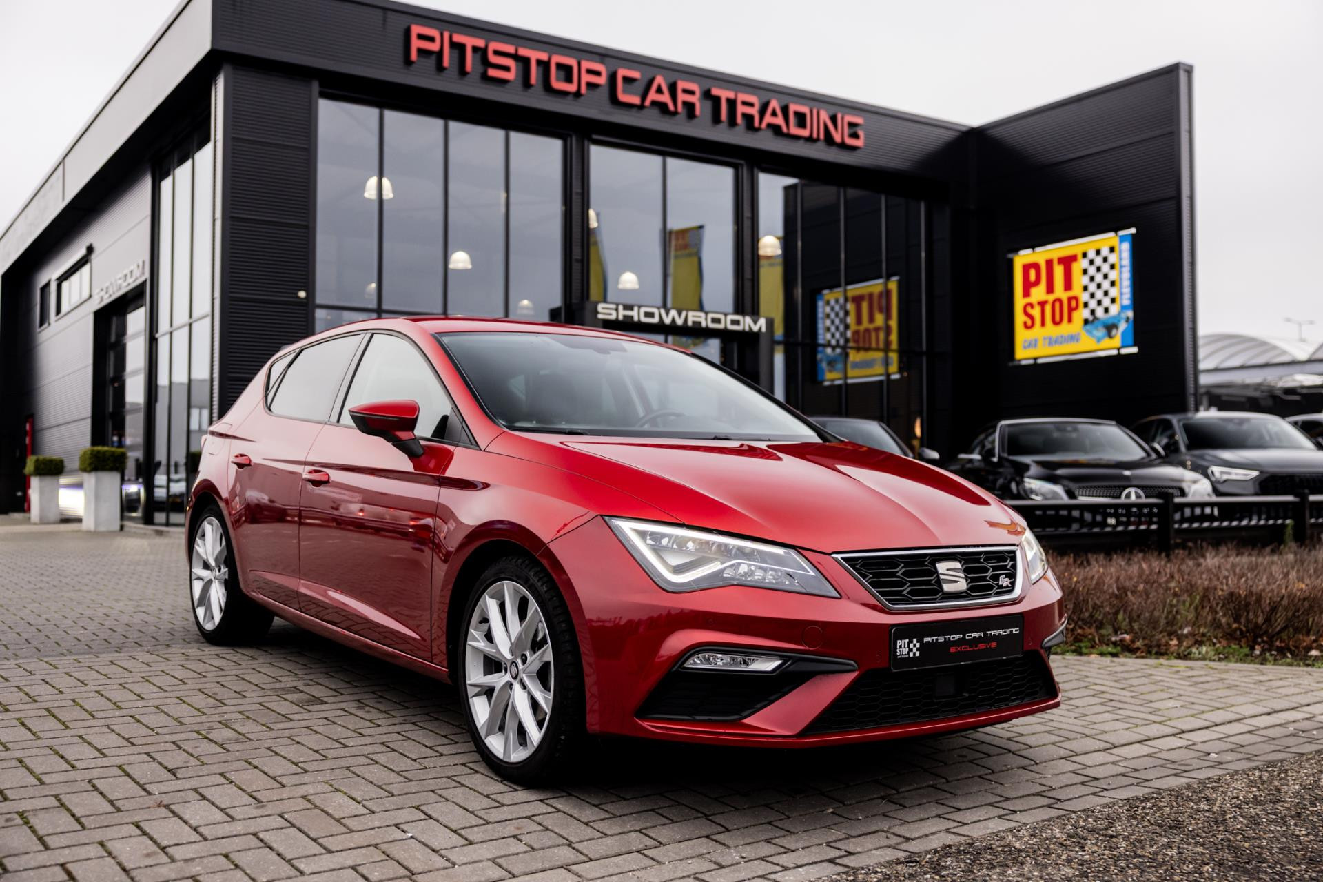 SEAT Leon ST 1.4 EcoTSI FR, 125 PK, LED, Carplay, Leder, Nette staat! 50084372-0.jpg | Pitstop Car Trading