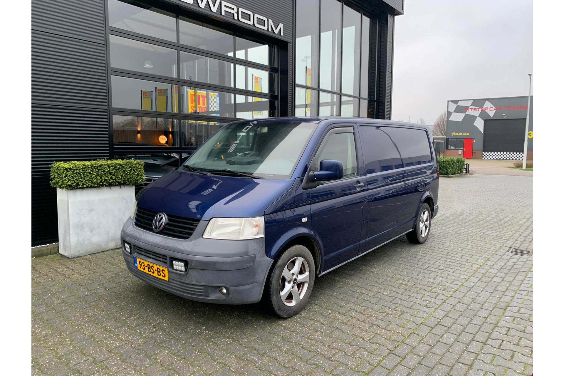 Volkswagen Transporter 2.5 TDI 340, 131 PK, NL auto, Trekhaak, EXPORT! 50285404-0.jpg | Pitstop Car Trading