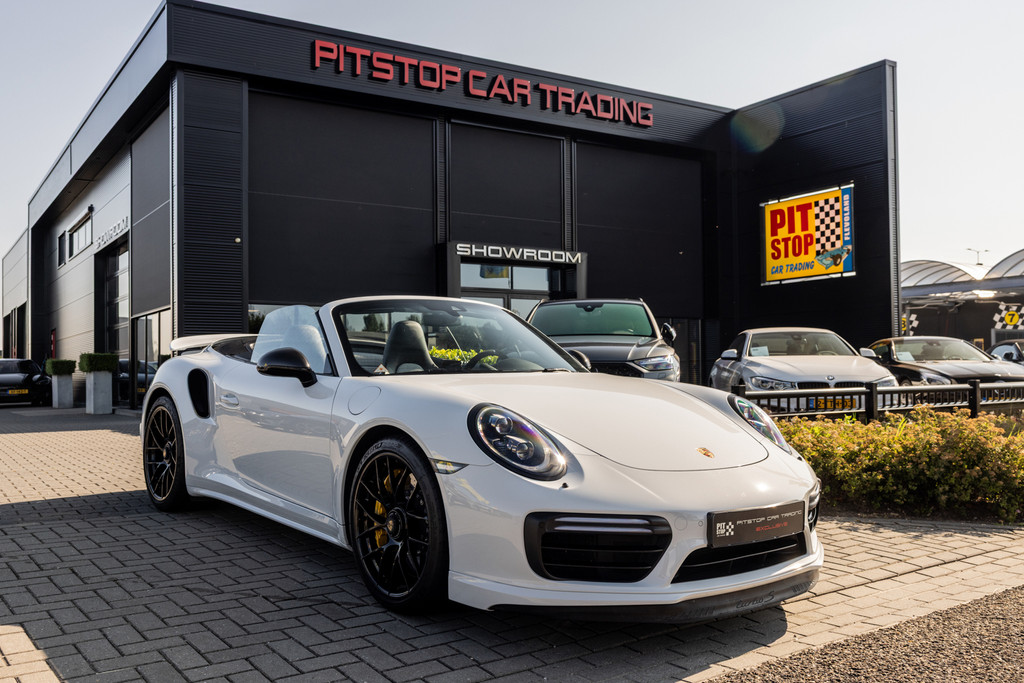 Porsche 911 Cabrio 991.2 3.8 Turbo S, 581pk, Pepita, Carbon, Approved, Bose! 55008430-0.jpg | Pitstop Car Trading